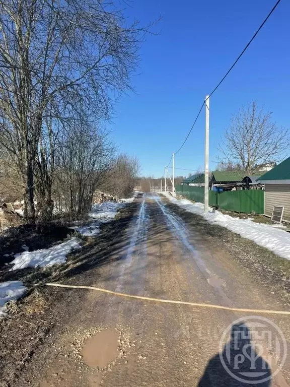 Участок в Ленинградская область, Лужский район, Дзержинское с/пос, ... - Фото 1
