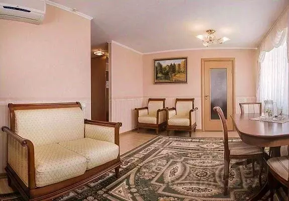 Комната Томская область, Томск просп. Кирова, 65 (55.0 м) - Фото 1