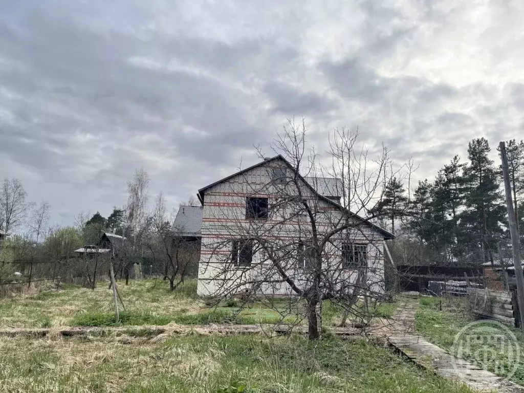 Дом в Ленинградская область, Гатчинский район, Вырица городской ... - Фото 2