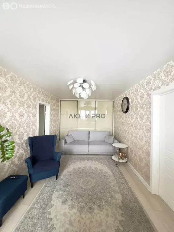 3-комнатная квартира: Уфа, бульвар Тухвата Янаби, 65/1 (51.7 м) - Фото 1