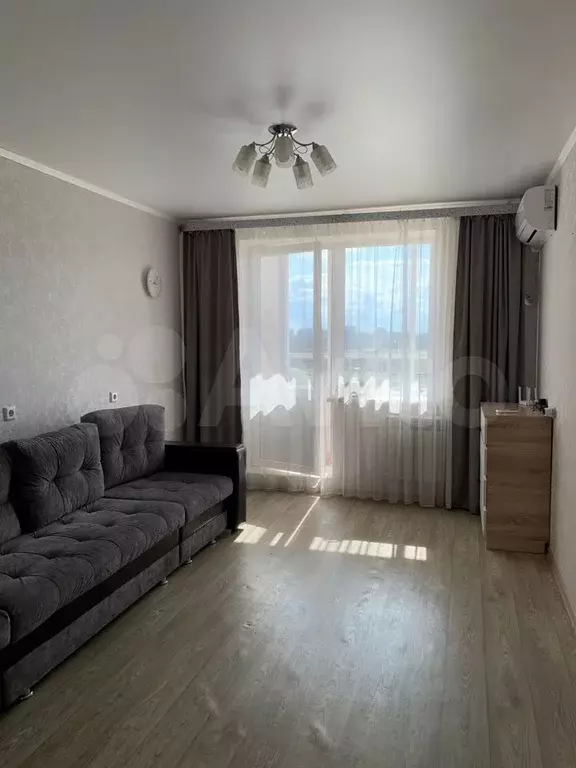 1-к. квартира, 40 м, 8/10 эт. - Фото 0