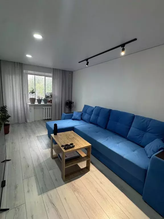 Продаётся 3-к квартира, 56.5 м - Фото 0