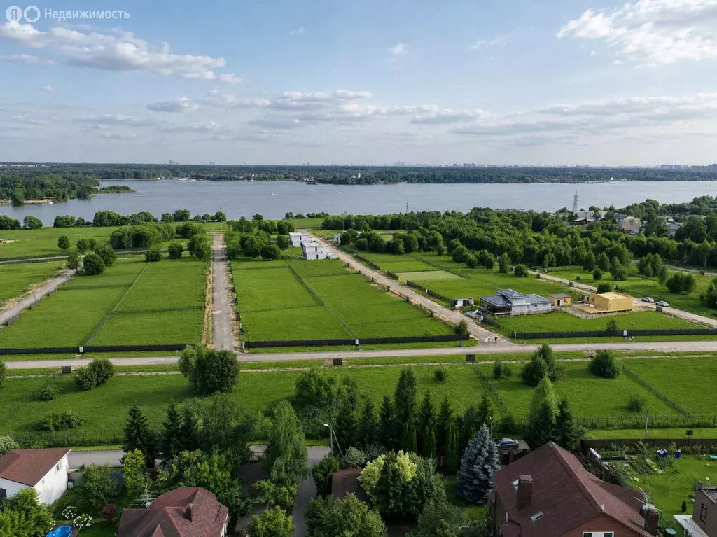 Участок в деревня Новосельцево, КП Гранд Клязьма (7.5 м) - Фото 1
