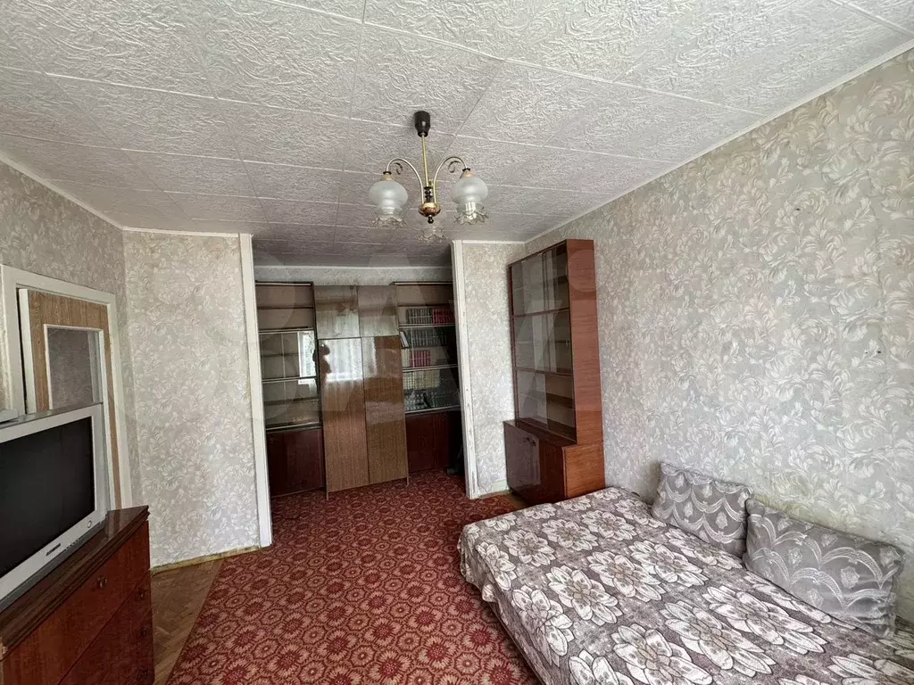 1-к. квартира, 50 м, 2/5 эт. - Фото 1