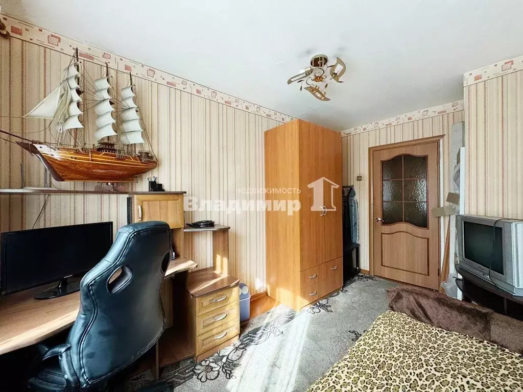 2-к кв. Приморский край, Находка Молодежная ул., 6 (45.5 м) - Фото 0