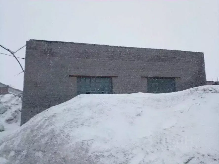 Помещение свободного назначения в Мурманская область, Мончегорск пл. ... - Фото 1