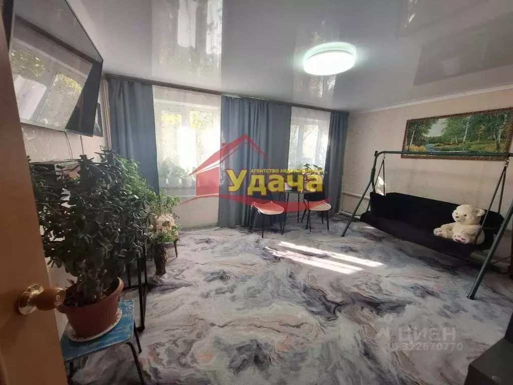 Дом в Оренбургская область, Новоорский район, Горьковский сельсовет, ... - Фото 2