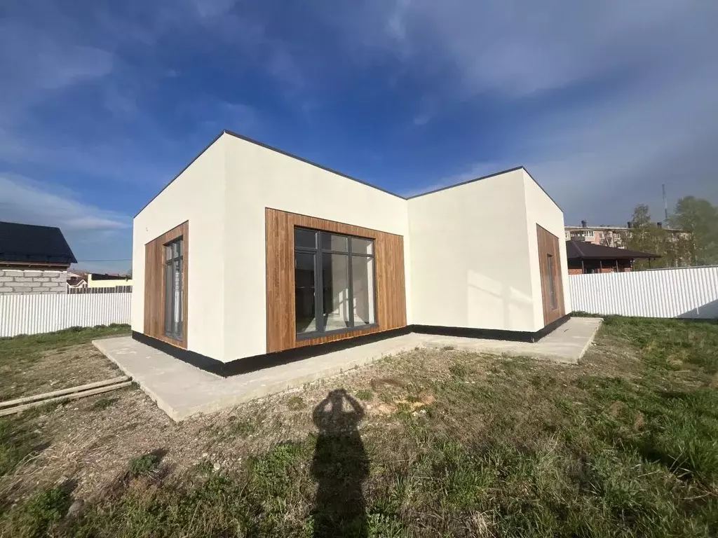 Дом в Иркутская область, Ангарск Кирова мкр, ул. Нестерова, 18 (113 м) - Фото 1