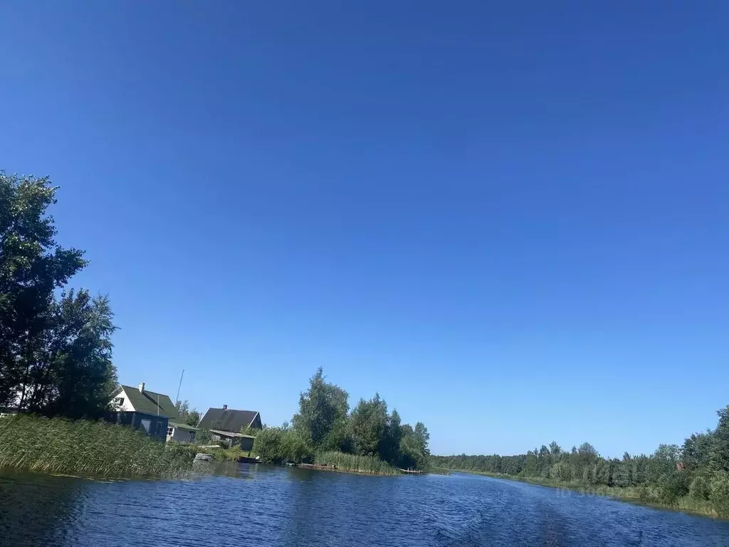 Дом в Ленинградская область, Волховский район, Новоладожское городское ... - Фото 0