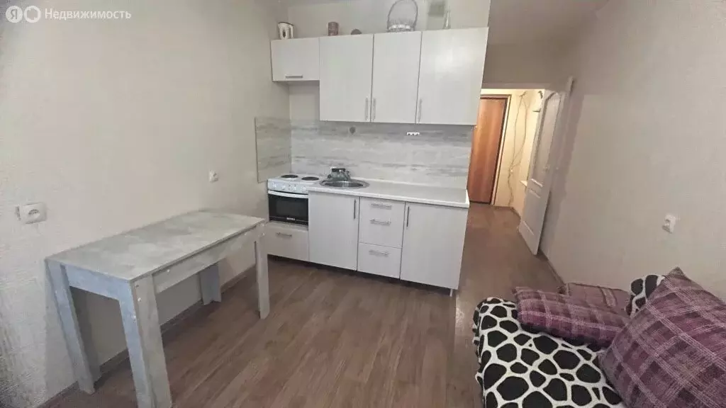 Квартира-студия: Набережные Челны, проспект Абдурахмана Абсалямова, 11 ... - Фото 1