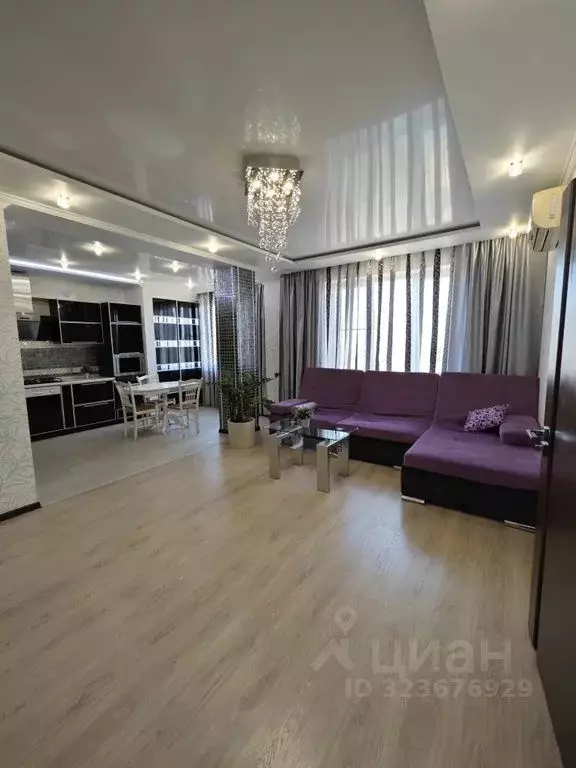 2-к кв. Астраханская область, Астрахань ул. Медиков, 1 (100.0 м) - Фото 1