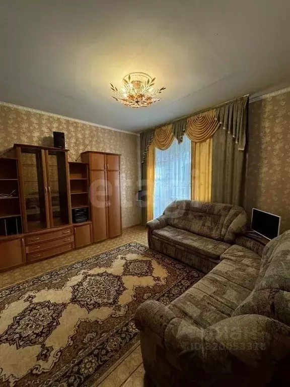 2-к кв. Курская область, Курск ул. Маяковского, 39 (52.6 м) - Фото 0