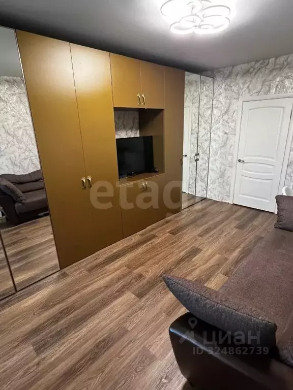 3-к кв. Архангельская область, Котлас ул. Ушинского, 22 (73.1 м) - Фото 1