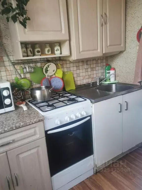 3-к кв. Мурманская область, Мурманск ул. Магомета Гаджиева, 4 (58.7 м) - Фото 1