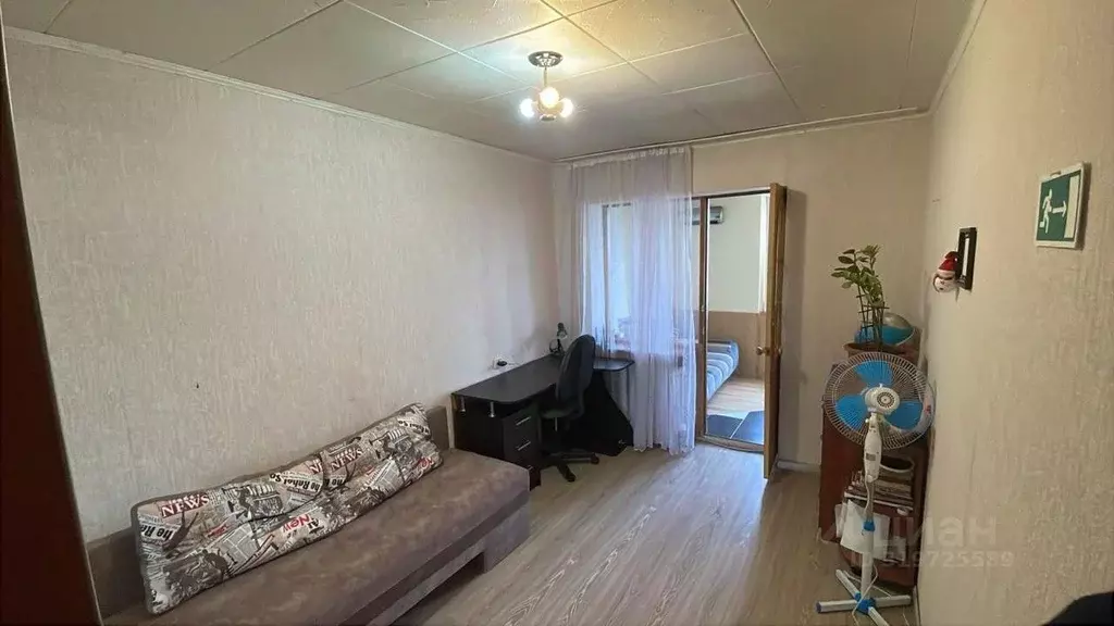 2-к кв. Крым, Симферополь ул. Кечкеметская, 94А (52.0 м) - Фото 0