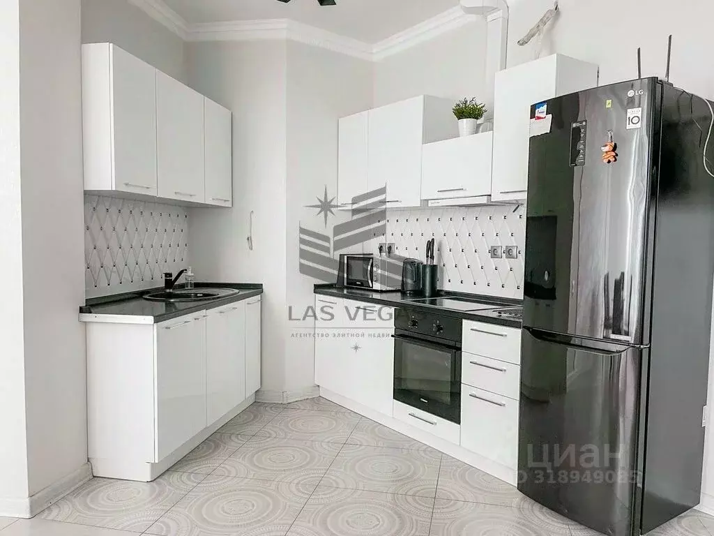 3-к кв. Краснодарский край, Сочи пер. Революции, 4А (82.0 м) - Фото 1