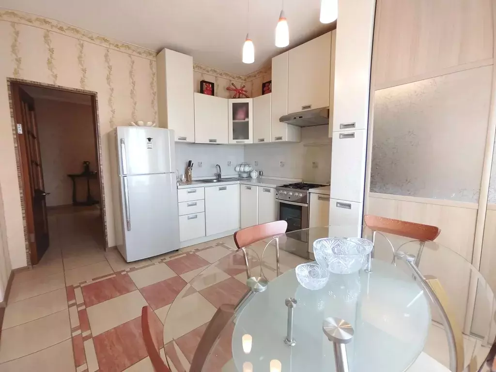 Продаётся 2-к квартира, 68 м - Фото 0