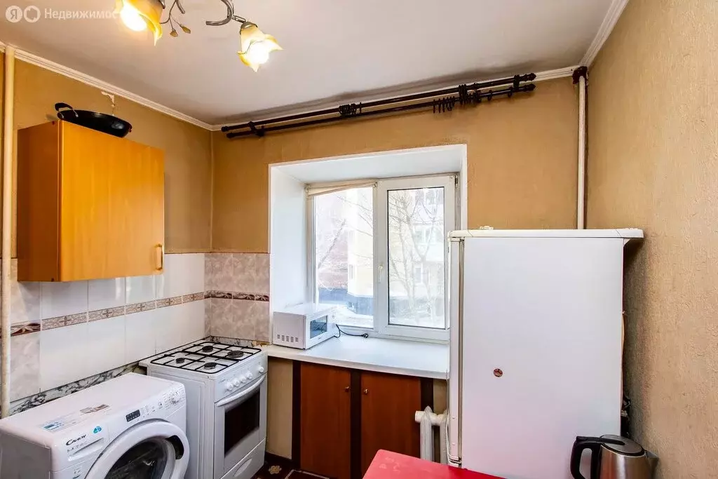 1-комнатная квартира: Тюмень, Киевская улица, 61 (31 м) - Фото 0