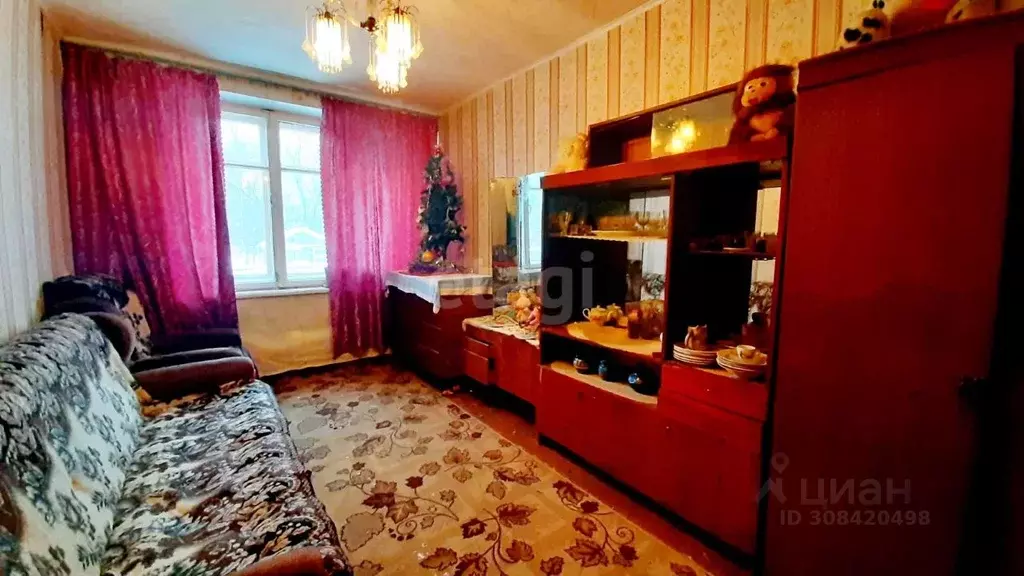 3-к кв. Ленинградская область, Киришский район, Будогощское городское ... - Фото 1