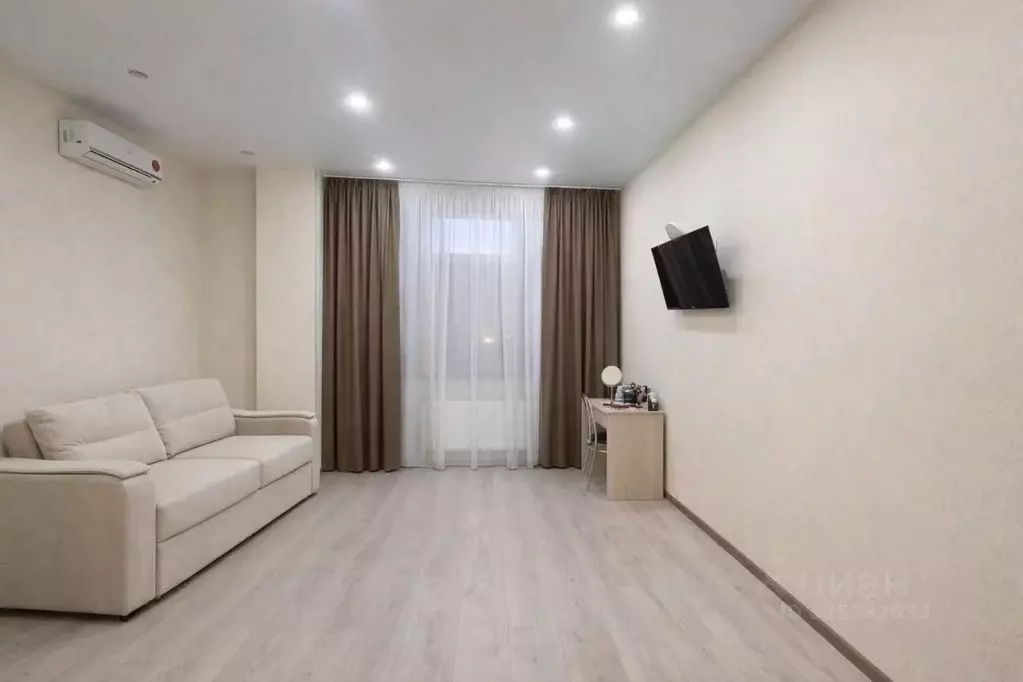 1-к кв. Волгоградская область, Волгоград Бакинская ул., 2 (45.0 м) - Фото 2