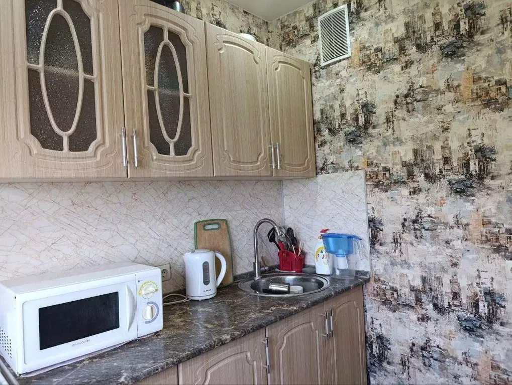 1-к кв. Саратовская область, Саратов Саперная ул., 12 (30.0 м) - Фото 2