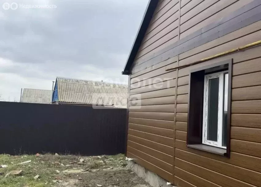 Дом в станица Старощербиновская, улица Войкова (60 м) - Фото 2