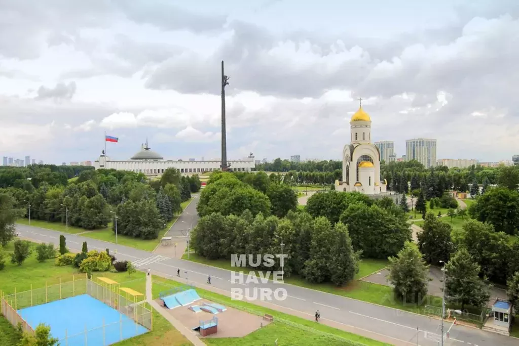 3-к кв. Москва ул. Братьев Фонченко, 1к1 (130.7 м) - Фото 1