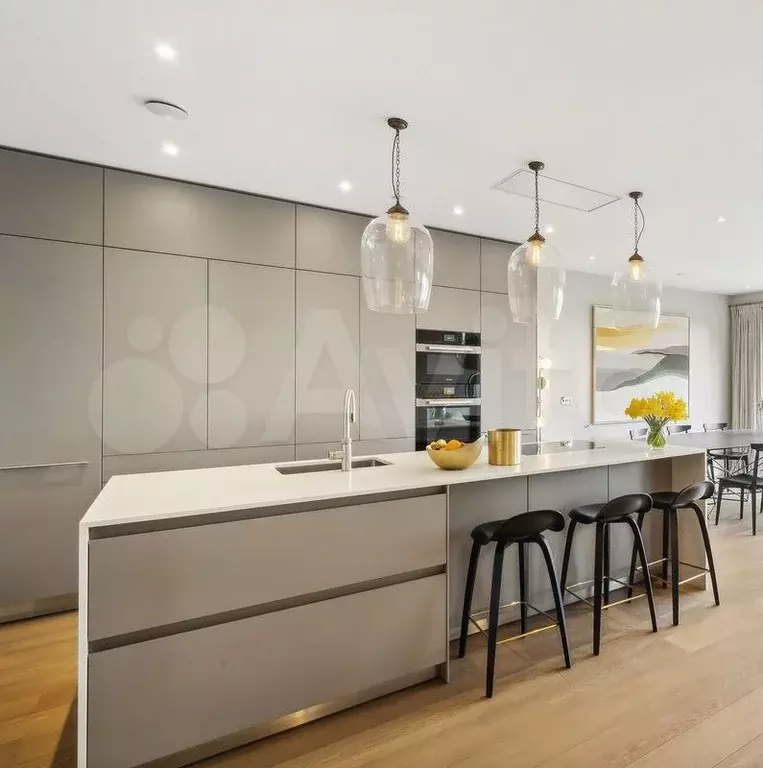 4-к. квартира, 175 м, 2/6 эт. - Фото 1