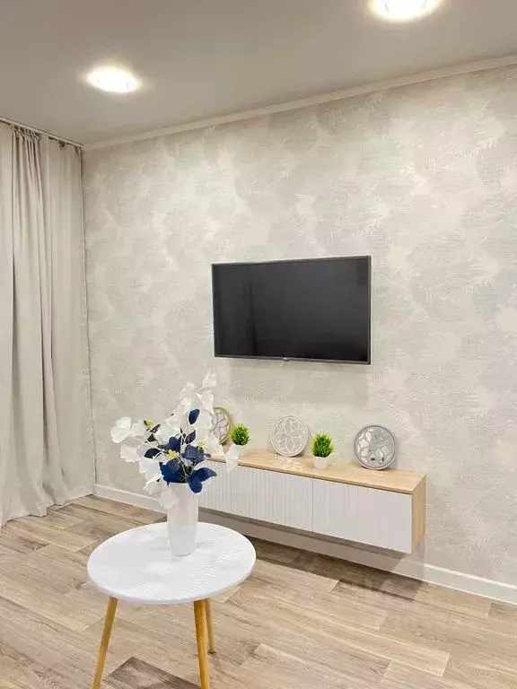 2-к кв. Белгородская область, Губкин ул. Космонавтов, 5 (55.0 м) - Фото 2