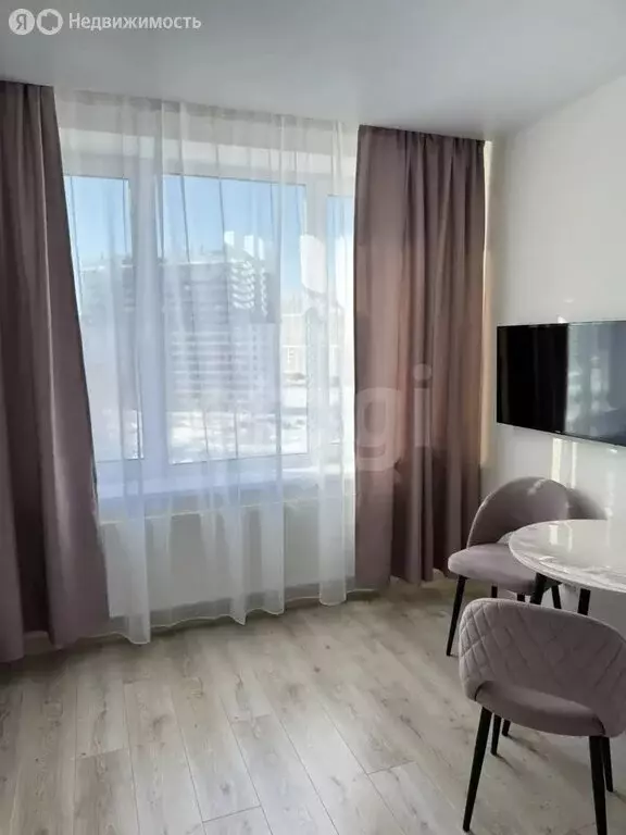 Квартира-студия: Тюмень, улица Андрея Кореневского, 7 (19.4 м) - Фото 1