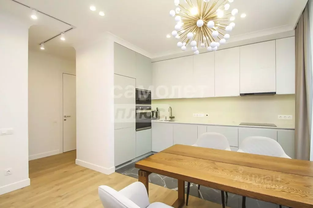 3-к кв. Ханты-Мансийский АО, Сургут Игоря Киртбая ул., 24 (100.0 м) - Фото 1