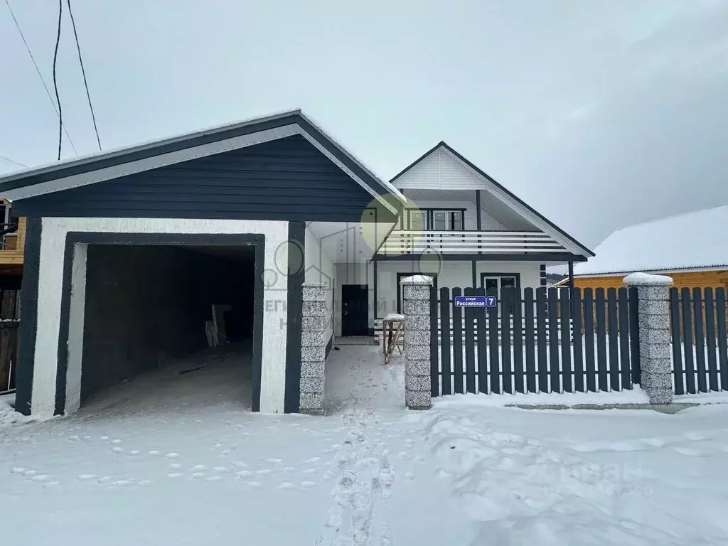 Дом в Иркутская область, Иркутский муниципальный округ, д. Карлук ул. ... - Фото 1