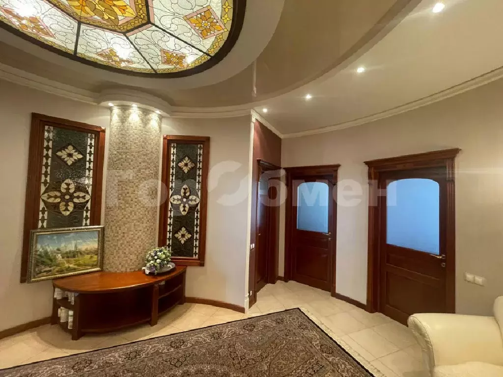 Продается 4-комнатная квартира - Фото 2