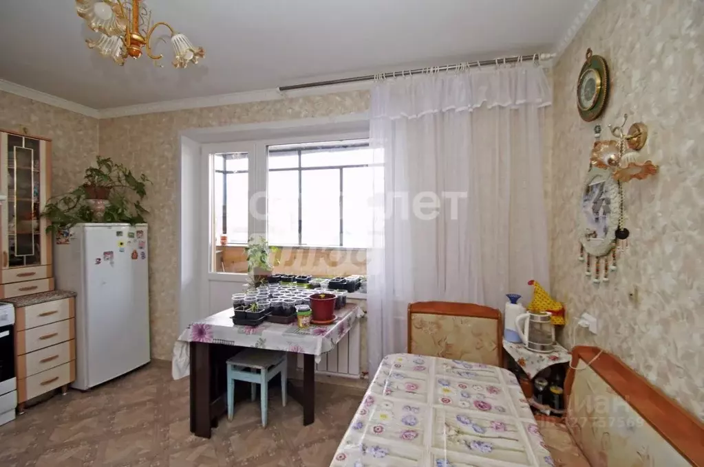 2-к кв. Омская область, Омск ул. Дианова, 20к1 (59.8 м) - Фото 2