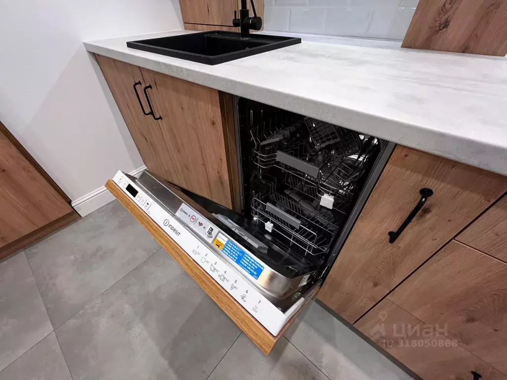 1-к кв. Калининградская область, Калининград ул. Куйбышева, 2 (50.0 м) - Фото 2