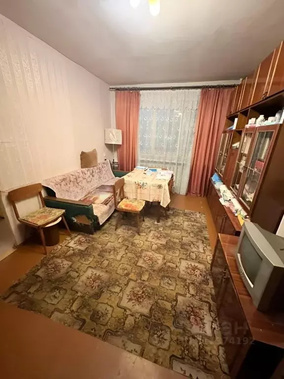 1-к кв. Карелия, Петрозаводск ул. Антикайнена, 27 (30.6 м) - Фото 0