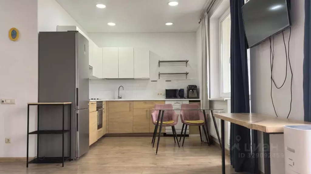 2-к кв. Москва Рублевское ш., 70к5 (50.4 м) - Фото 1