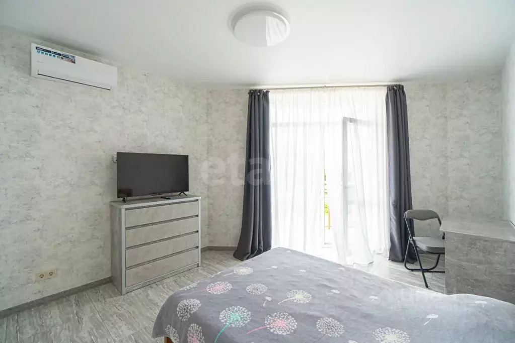 1-к кв. Севастополь проезд Колобова, 11 (40.7 м) - Фото 1