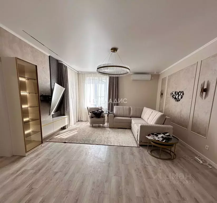 Дом в Воронежская область, Воронеж ул. Обороны революции, 47А (229 м) - Фото 1