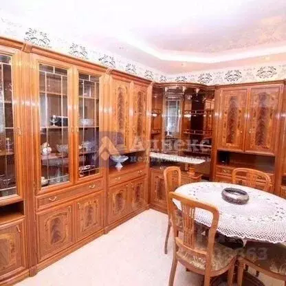 3-к кв. Тюменская область, Тюмень ул. Орджоникидзе, 50А (92.0 м) - Фото 1