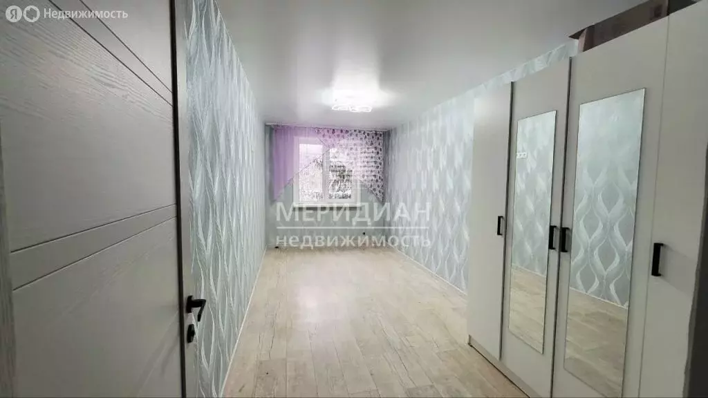 3-комнатная квартира: Нижний Новгород, улица Ивана Чугурина, 1 (57.9 ... - Фото 1