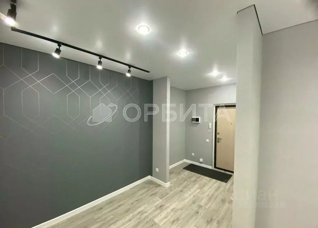 Студия Тюменская область, Тюменский муниципальный округ, д. Патрушева ... - Фото 0