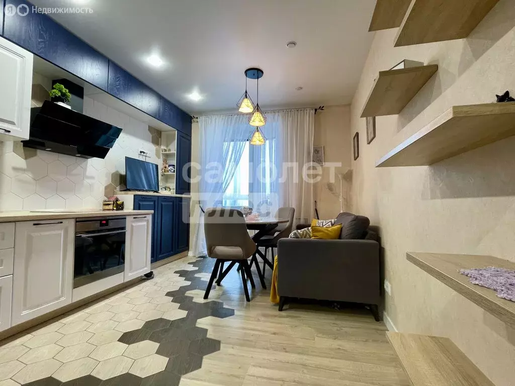 2-комнатная квартира: Сыктывкар, Тентюковская улица, 306 (56.7 м) - Фото 1