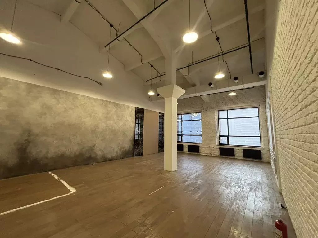 Офис в Москва Павелецкая наб., 2С5 (347 м) - Фото 1