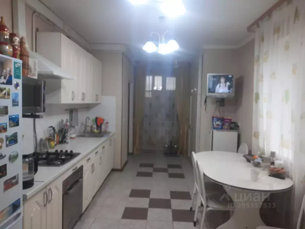Дом в Краснодарский край, Краснодар Пригородная ул., 291/2 (307 м) - Фото 1