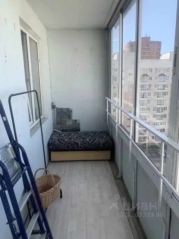 2-к кв. Кемеровская область, Кемерово просп. Шахтеров, 123 (34.6 м) - Фото 1