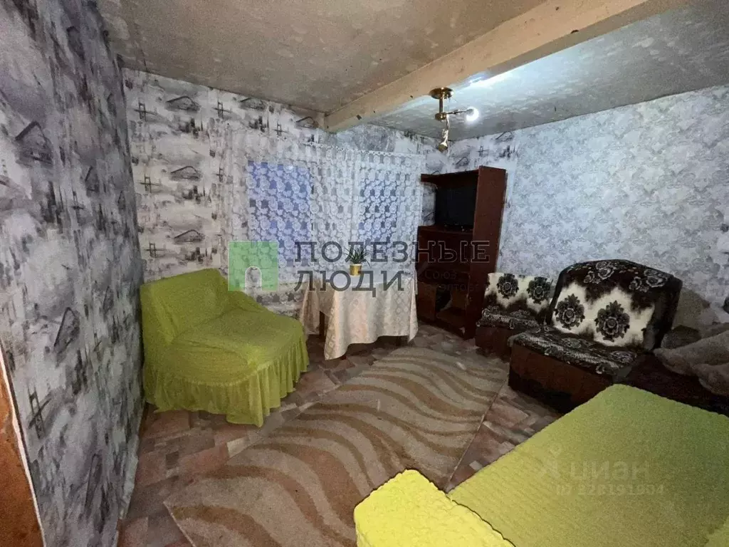 Дом в Курганская область, Макушинский муниципальный округ, с. ... - Фото 1