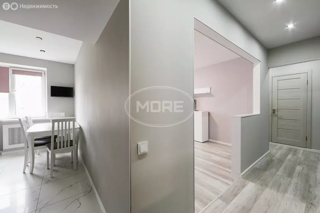 3-комнатная квартира: Калининград, улица Гайдара, 91 (65 м) - Фото 1