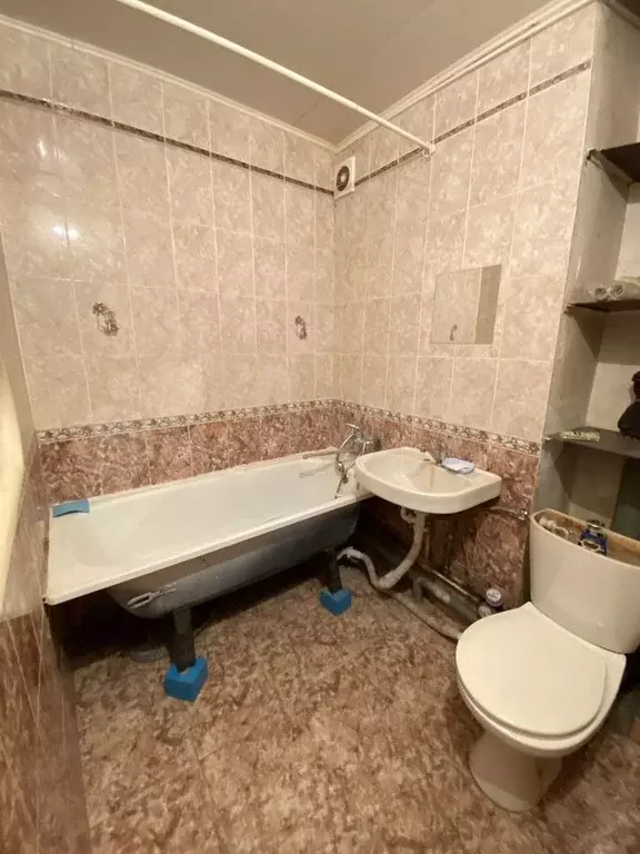 2-к. квартира, 43 м, 5/5 эт. - Фото 1