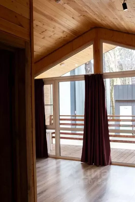 Дом в Краснодарский край, Сочи Головинка мкр, ул. Коммунаров, 33 (55 ... - Фото 2